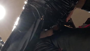 A long and passionate face sitting fuck to orgasm