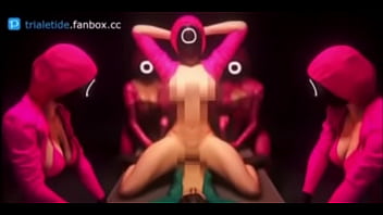 Guardias de el juego del calamar tetonas cogen a jugador sumiso en mesa de metal