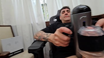 Testing a new toy "the handy stroker" of bad peach