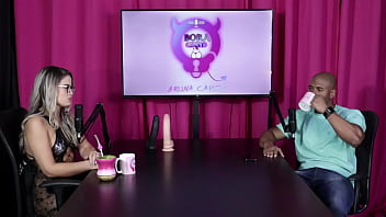 Sente dificuldade em ter um relacionamento por estar no meio pornô e tem muitos casais mal resolvidos lucas ferraz sheer red