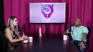 Sente dificuldade em ter um relacionamento por estar no meio pornô e tem muitos casais mal resolvidos lucas ferraz sheer red