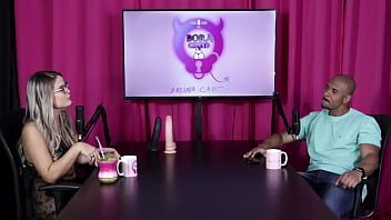 Sente dificuldade em ter um relacionamento por estar no meio pornô e tem muitos casais mal resolvidos lucas ferraz sheer red