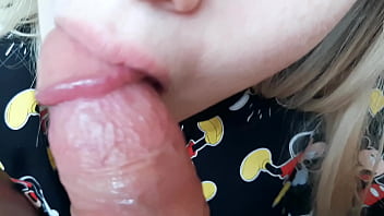 Blowjob from a girl miki mouse