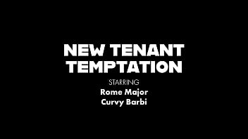 Curvy barbi got pink hair & bubble ass rome major cums on it