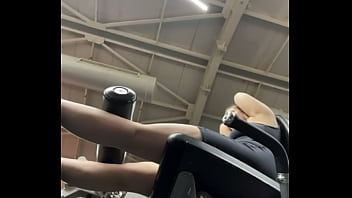 Gym girl fucking