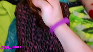 сквиртует жопастая сучка во время траха