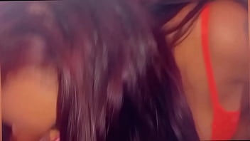 Squirting no pau do negão dotado