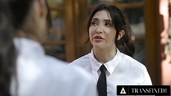 Khloe Kay's Hot Cis Coworker Wants To Fuck On The Clock thumbnail