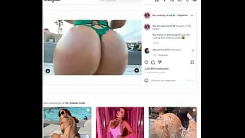 Big ass andando pela rua