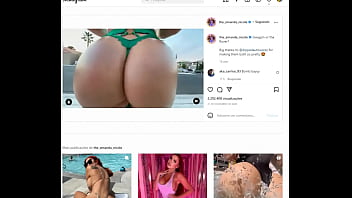 Big ass andando pela rua