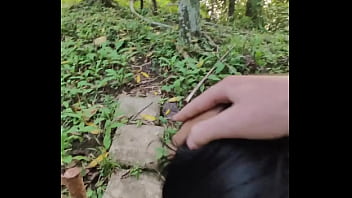 Outdoor creampie for horny filipina we almost got caught