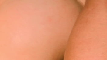 Nice and slender body brunette fucked in the garden in the sun