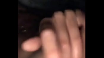 Se va de viaje y me manda videos