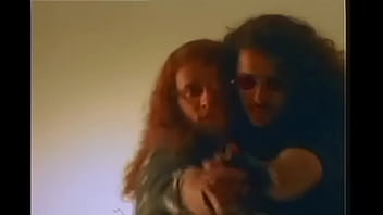 Auto rojo vilma palma e vampiros