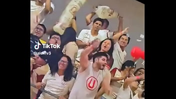 Quien no se enamoro de este hincha en el partido de alianza vs universitario Quien no se enamoro de este hincha en el partido de alianza vs universitario