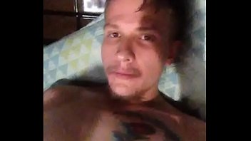 Quero dar um pouquinho da minha esperma para ela