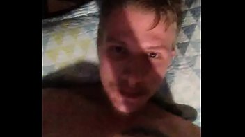 Quero dar um pouquinho da minha esperma para ela