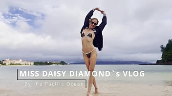 Natural beach walk and enjoy sfw