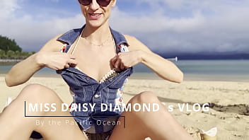 Natural beach walk and enjoy sfw