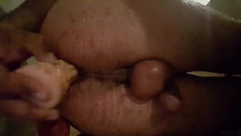 Dildo Ano Baño thumbnail