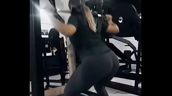 Entrenando mi culete