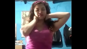 Como se mueve la perra xq desea vergas en su vagina