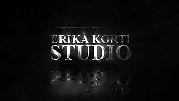 6on2 mega gangbang two fucking sluts holy wood & larisa leite get anal destruction from six strong cocks eks514