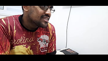 Vivi guedez called technician