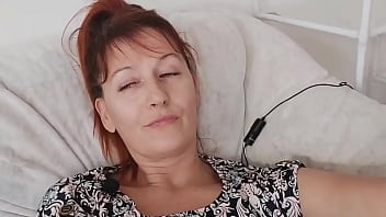 The vibrator ran out of power but i satisfied myself with my finger and had an orgasm