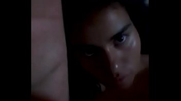 Mi amiga sabe ponermela bien duraa