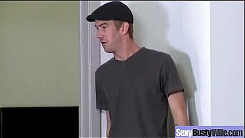 Intercorse on cam with big melon boobs housewife mia lelani vid 26