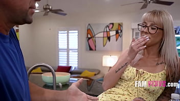 Birds and the bees up the family tree