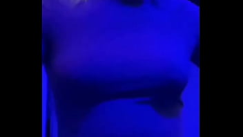 Te correras viendo mis tetas rebotar