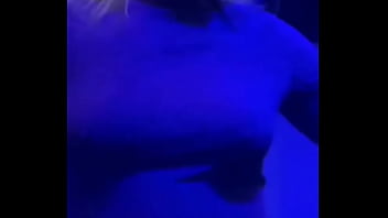 Te correras viendo mis tetas rebotar