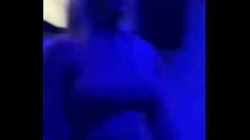 Te correras viendo mis tetas rebotar Te correras viendo mis tetas rebotar