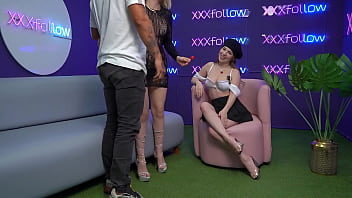 Vane medina latina big booty comes on the podcast to talk and ends up fucking and moaning with a stranger