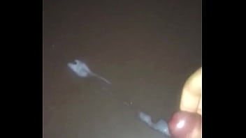 Gozei gostoso na bancada