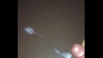 Gozei gostoso na bancada