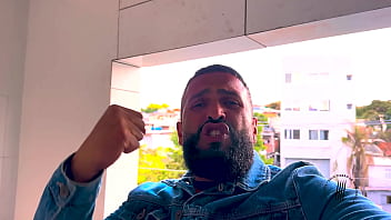 Ela quis o pau de outro homem completo no red