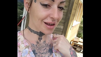 Une grande nouvelle pour vous mes fans avec qui d après vous dimanche je