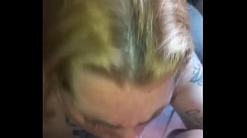 Deepthroat blonde make me blast his face suscribe coment like