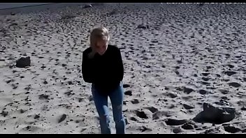 Darling jas gives sausage a nice sucking