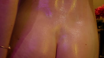 The lotion just kissing me softly