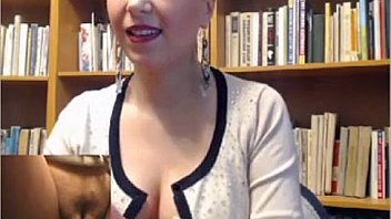 Amanda pussy in a library