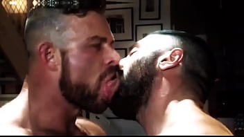 Hombres Osos thumbnail