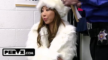 Case no 6615403 in the giving mood