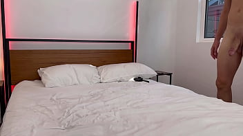 Two big cock studs fucking fit milf ciren verde