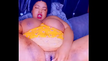 Massive squirting masterbation