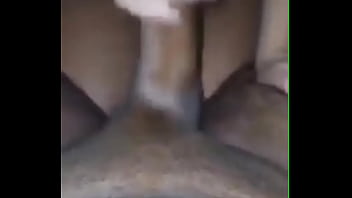 Corno deixa esposa sair sozinha e ouvir relato da foda no motel vira sua maior tara