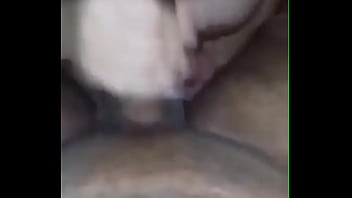 Corno deixa esposa sair sozinha e ouvir relato da foda no motel vira sua maior tara